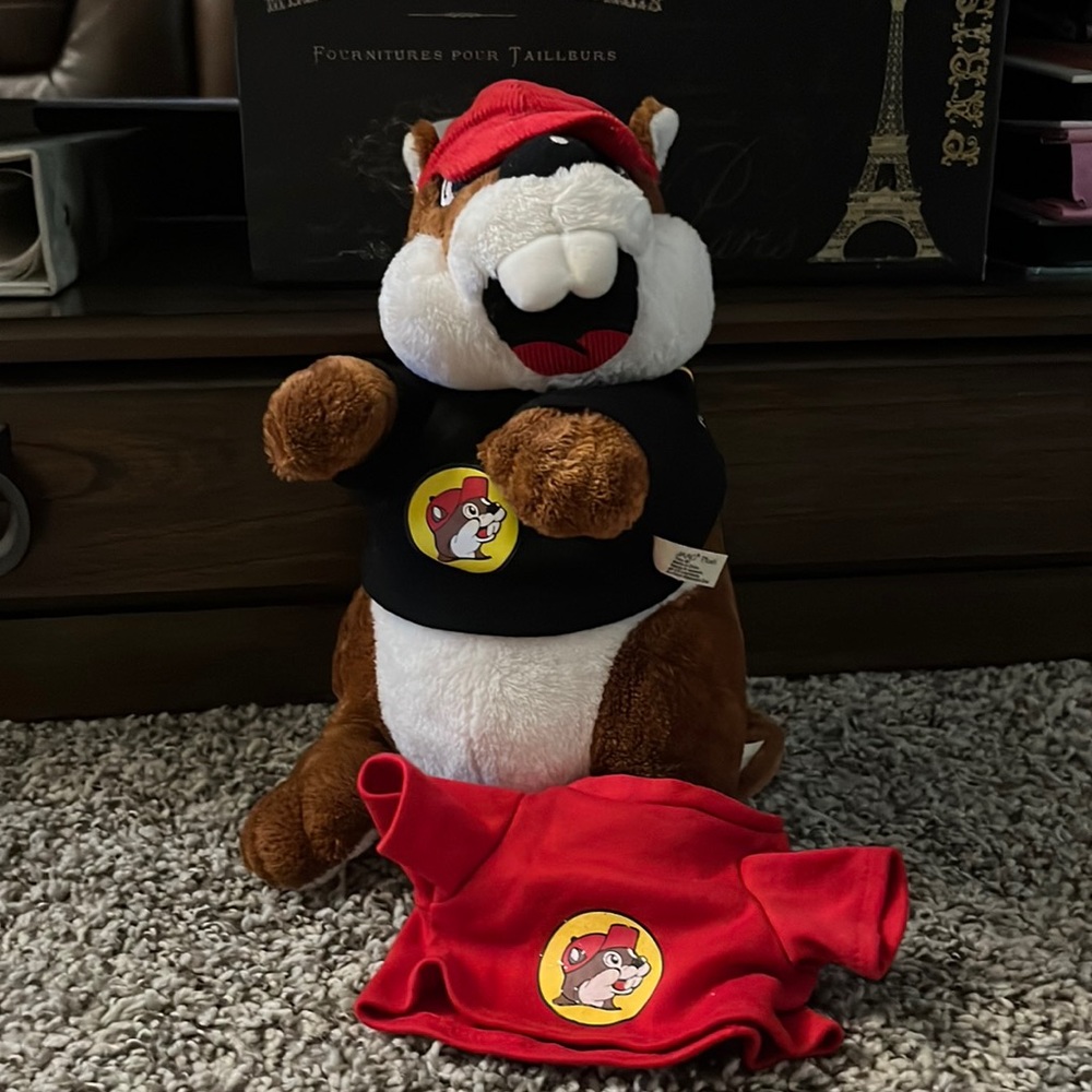 Buc-ee’s Stuffed Beaver
